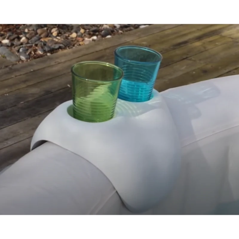 2 repose têtes et 1 porte verre pour spa