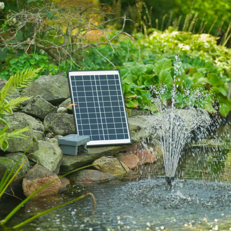 Pompe solaire pour fontaine avec accumulateur - SolarMax