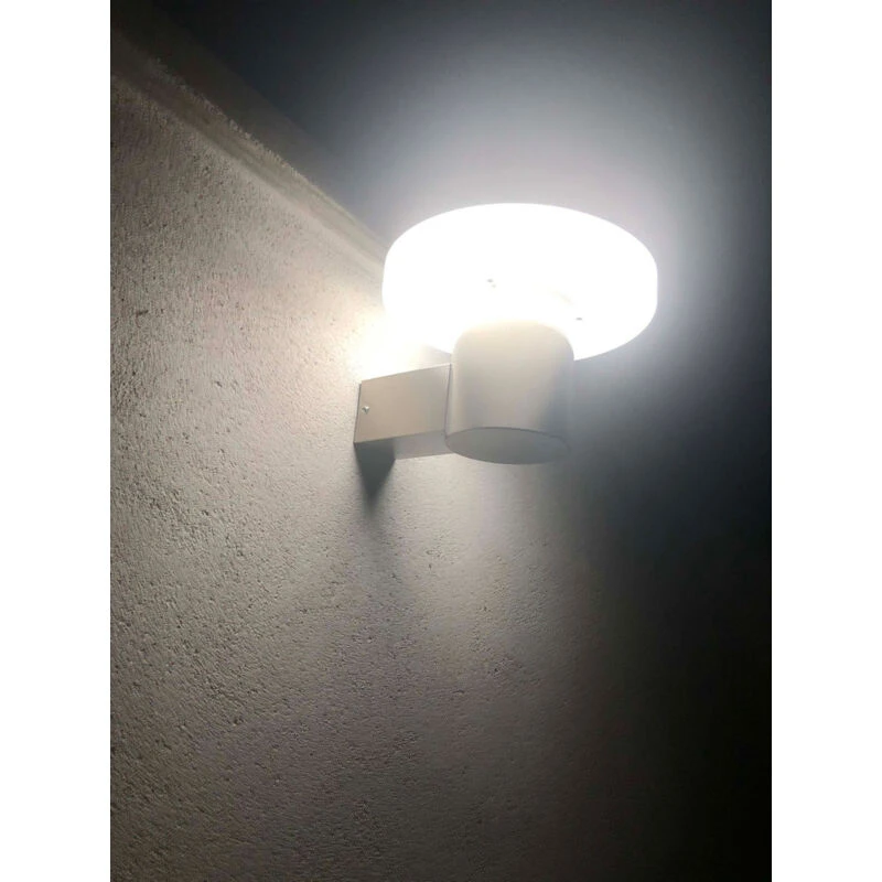 Applique solaire murale Timéo à télécommande