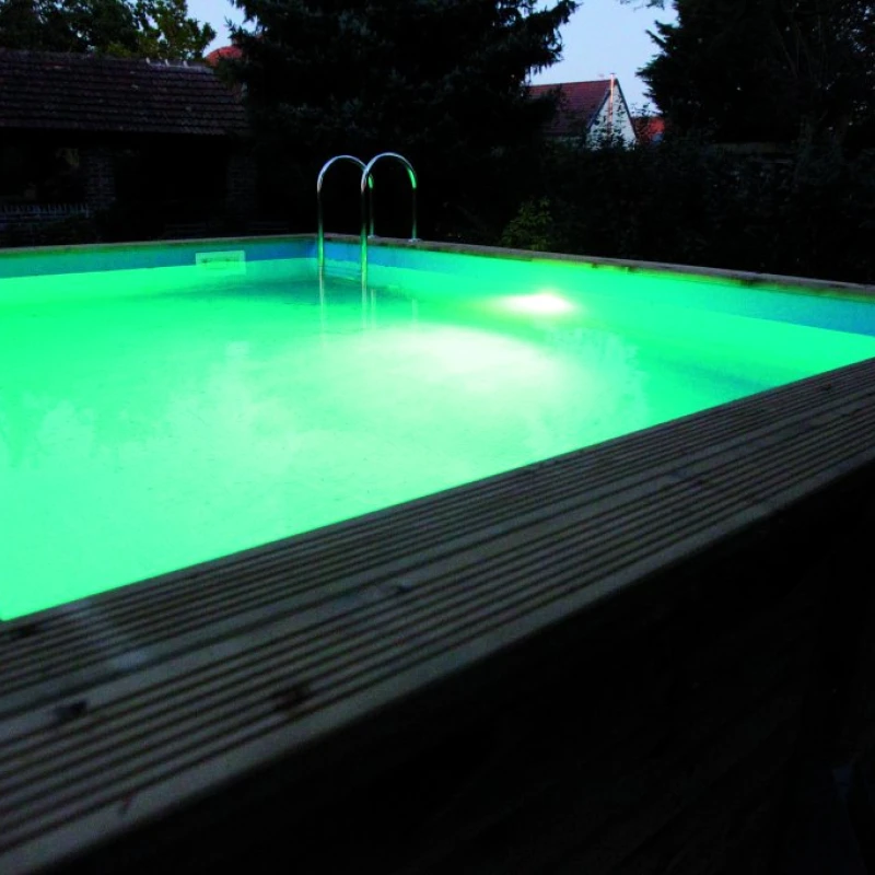 Projecteur pour piscine bois